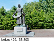 Россия, Сибирь, Тюменская область, Тобольск,  Кремль, Красная площадь, памятник Семену  Ремезову (2018 год). Редакционное фото, фотограф Александр Циликин / Фотобанк Лори