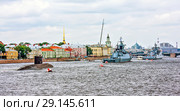 Военные корабли на параде в День ВМФ. Санкт-Петербург (2018 год). Редакционное фото, фотограф Сергей Афанасьев / Фотобанк Лори