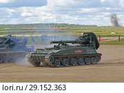 2С4 "Тюльпан" - советский 240-мм самоходный миномет на полигоне Алабино, московской области. Международный военно-технический форум "Армия-2018" Редакционное фото, фотограф Игорь Долгов / Фотобанк Лори