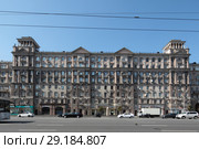 Дом 26 на Кутузовском проспекте Москва (2018 год). Редакционное фото, фотограф Дмитрий Неумоин / Фотобанк Лори
