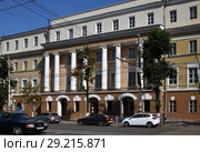 Voronezh, Russia - August 23. 2018 technical school of construction technology on Prospekt Revolyutsii. Редакционное фото, фотограф Володина Ольга / Фотобанк Лори