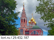 Москва. Храм Воскресения Христова в Кадашах. 2-й Кадашёвский переулок, дом 7 (2017 год). Стоковое фото, фотограф Татьяна Белова / Фотобанк Лори