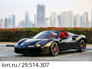 Ferrari 488 Spider (2018 год). Редакционное фото, фотограф Art Konovalov / Фотобанк Лори
