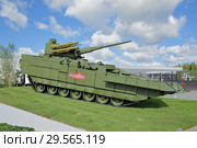 БМП Т-15 "Армата" на Международном военно-техническом форуме "Армия-2018" Редакционное фото, фотограф Игорь Долгов / Фотобанк Лори