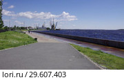 Город Сургут. Речной порт. Surgut sity. River port. (2015 год). Стоковое видео, видеограф Евгений Романов / Фотобанк Лори