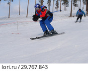 Скоростной спуск лыжников (2007 год). Редакционное фото, фотограф Пётр Писковой / Фотобанк Лори