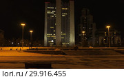 Город Екатеринбург ночью. Деловой центр. Yekaterinburg city at night. Downtown. (2019 год). Стоковое видео, видеограф Евгений Романов / Фотобанк Лори