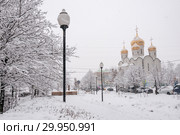 Заснеженные улицы Москвы во время снегопада 13 февраля 2019 года. Редакционное фото, фотограф Анастасия Мелешкина / Фотобанк Лори