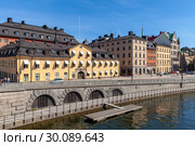 Ryning Palace at Riddarhustorget (2016 год). Редакционное фото, фотограф EugeneSergeev / Фотобанк Лори