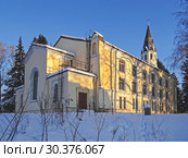 Кирха святых апостолов Петра и Павла (Александровская кирха). Токсово. Ленинградская область (2012 год). Стоковое фото, фотограф Сергей Афанасьев / Фотобанк Лори