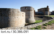 Stone towers and walls of imposing medieval fortified Chateau de Salses, French Catalonia (2019 год). Стоковое видео, видеограф Яков Филимонов / Фотобанк Лори
