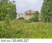 Усадьба Жерновка. Дача Безобразовых. Санкт-Петербург (2013 год). Стоковое фото, фотограф Сергей Афанасьев / Фотобанк Лори