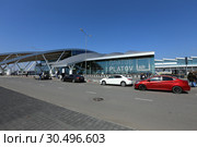 Новый международный аэропорт "Платов". Ростов-на-Дону (2019 год). Редакционное фото, фотограф Алексей Гусев / Фотобанк Лори