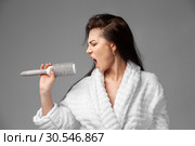 A woman has a good mood in the morning. Стоковое фото, фотограф Restyler Viacheslav / Фотобанк Лори