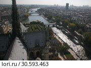 Собор Парижской Богоматери (Нотр-Дам-де-Пари), Париж (2008 год). Стоковое фото, фотограф Евгений Ковалев / Фотобанк Лори