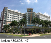 City International Hospital in Ho Chi Minh City, Vietnam (2019 год). Редакционное фото, фотограф Александр Подшивалов / Фотобанк Лори