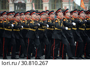 Воспитанники Тверского (Калининского) военного суворовского училища во время парада на Красной площади в честь Дня Победы (2019 год). Редакционное фото, фотограф Free Wind / Фотобанк Лори