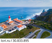 Cabo da Roca Lighthouse. Portuguese Farol de Cabo da Roca is most westerly European extent (2019 год). Стоковое фото, фотограф Яков Филимонов / Фотобанк Лори