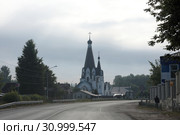 Церковь Георгия Победоносца в Турыгино, Московская область (2019 год). Редакционное фото, фотограф Дмитрий Неумоин / Фотобанк Лори