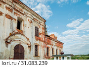Храм во имя Архангела Божия Михаила. Саратовская область, село Лох. Храм построен в 19 веке в 1872 году. Закрыт в 1929 году. (2019 год). Стоковое фото, фотограф Светлана Евграфова / Фотобанк Лори