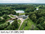 Ярполец, Россия. Старая Ярполецкая ГЭС и Волоколамский водопад. Аэросъемка (2019 год). Стоковое фото, фотограф Андрей Пожарский / Фотобанк Лори