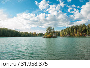 Summer landscape of lake with crystal and fresh water Aya. Стоковое фото, фотограф Jan Jack Russo Media / Фотобанк Лори