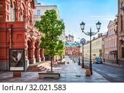 Театр Наций в Петровском переулке Red-brick Theater of Nations in Petrovsky Lane (2019 год). Стоковое фото, фотограф Baturina Yuliya / Фотобанк Лори