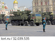 Репетиция празднования Дня Победы в Москве. Торжественное прохождение военной техники по Красной площади. Панцирь-С1 - самоходный зенитный ракетно-пушечный комплекс (ЗРПК) (2019 год). Редакционное фото, фотограф Игорь Долгов / Фотобанк Лори
