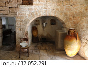 Interior of a traditional Trullo house in Alberobello, Italy (2019 год). Стоковое фото, фотограф Алексей Кузнецов / Фотобанк Лори