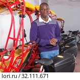 African American driver of pedicab. Стоковое фото, фотограф Яков Филимонов / Фотобанк Лори