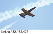 29 AUGUST 2019 MOSCOW, RUSSIA: A blue and yellow reactive plane flying in the sky. Редакционное видео, видеограф Константин Шишкин / Фотобанк Лори