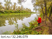 A fisherman with a spinning on the river Dema. Bashkortostan. The Urals. Стоковое фото, фотограф Акиньшин Владимир / Фотобанк Лори