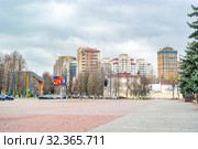 City Reutov. Lenin Square (2019 год). Редакционное фото, фотограф Parmenov Pavel / Фотобанк Лори