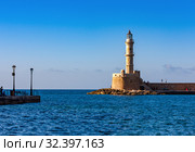 Old Venetian lighthouse in Chania on the island of Crete, Greece (2019 год). Стоковое фото, фотограф photoff / Фотобанк Лори