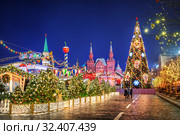 Москва. Новогодняя ель на Красной площади. Christmas tree on Red Square (2018 год). Редакционное фото, фотограф Baturina Yuliya / Фотобанк Лори