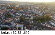 Aerial view of Sumperk cityscape overlooking Town hall and Saint John Baptist church on autumn day, Czech Republic (2019 год). Стоковое видео, видеограф Яков Филимонов / Фотобанк Лори