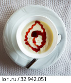 Natillas, typical dessert made of milk, eggs and sugar. Spain. Стоковое фото, фотограф Яков Филимонов / Фотобанк Лори