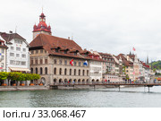 Luzerne landscape with old Town Hall clock tower (2017 год). Редакционное фото, фотограф EugeneSergeev / Фотобанк Лори