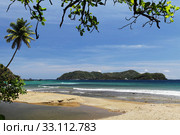 tyrrels bay overlooking little tobago and goat island. Стоковое фото, фотограф Willy Brüchle / PantherMedia / Фотобанк Лори