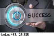 3D render of a start button over an alluminum background with a depth of field effect,  close up. Conceptual image suitable for ambition success and motivation purpose. Стоковое фото, фотограф Olivier Le Moal / PantherMedia / Фотобанк Лори
