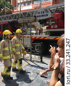 Hong Kong fire fighters (2019 год). Редакционное фото, фотограф Александр Подшивалов / Фотобанк Лори