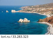 Petra of Romiou coast of the island as seen from the cliff viewpoint. Kouklia. Cyprus (2018 год). Стоковое фото, фотограф Сергей Пристяжнюк (Serg Zastavkin) / Фотобанк Лори