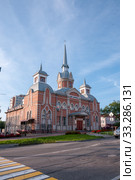 Russia, Khabarovsk, August 8, 2019: summer building of the Church of Evangelical Christians Baptists in the city of Khabarovsk. Редакционное фото, фотограф Катерина Белякина / Фотобанк Лори