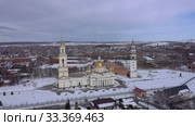 Вид сверху на собор Спаса Преображения и Невьянскую падающую башню. Невьянск. Свердловская область. Россия. Стоковое видео, видеограф Евгений Ткачёв / Фотобанк Лори