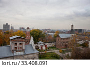 Вид на внутренний двор Симоновского монастыря. Москва (2018 год). Стоковое фото, фотограф Victoria Demidova / Фотобанк Лори