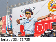 Russia, Samara, September 2017: a traffic police officer trains children in traffic rules. Редакционное фото, фотограф Акиньшин Владимир / Фотобанк Лори