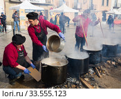 Celebration of escudella on Castelltercol, Catalonia (2018 год). Редакционное фото, фотограф Яков Филимонов / Фотобанк Лори