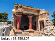 The Palace of Knossos in Crete, it was built in 1700-1450 before our era. North lustral basin. Heraklion, Greece (2017 год). Стоковое фото, фотограф Наталья Волкова / Фотобанк Лори