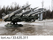 Перевозимая зенитная ракетная система ЗУР С-125  - экспонат парка "Патриот" (2020 год). Редакционное фото, фотограф Светлана Ясинская / Фотобанк Лори