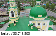 Церковь Николая Чудотворца. Вид с высоты. Село Николо-Павловское. Свердловская область. Стоковое видео, видеограф Евгений Ткачёв / Фотобанк Лори